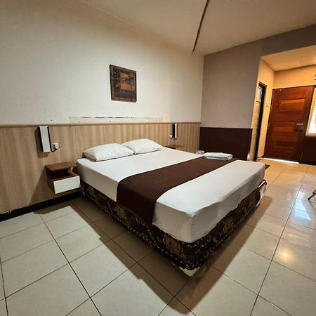 Wisma Madagaskar Palangka Raya Εξωτερικό φωτογραφία